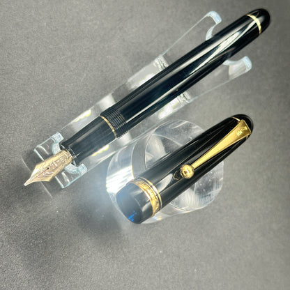 Pilot Custom 74 Fountain Pen - Black - BB nib