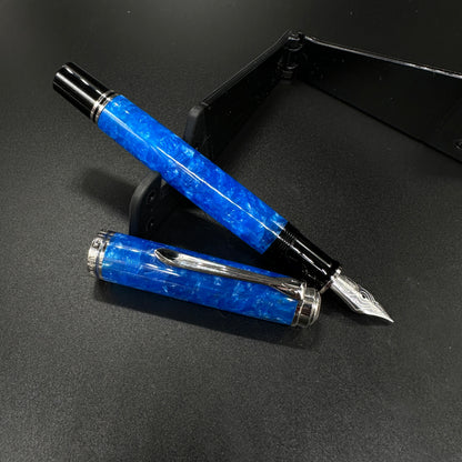 Pelikan Souveran M805 Vibrant Blue